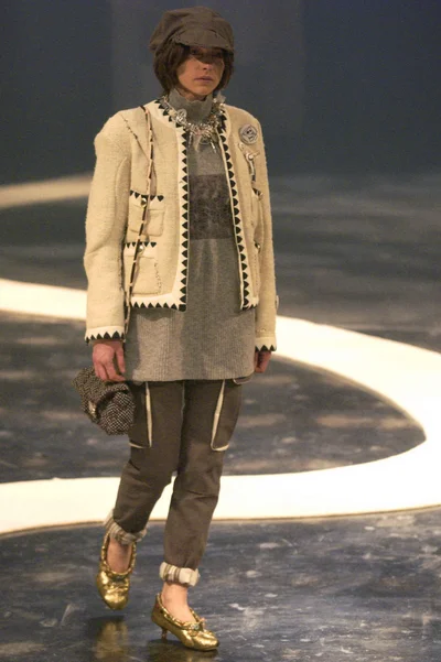 Look 19